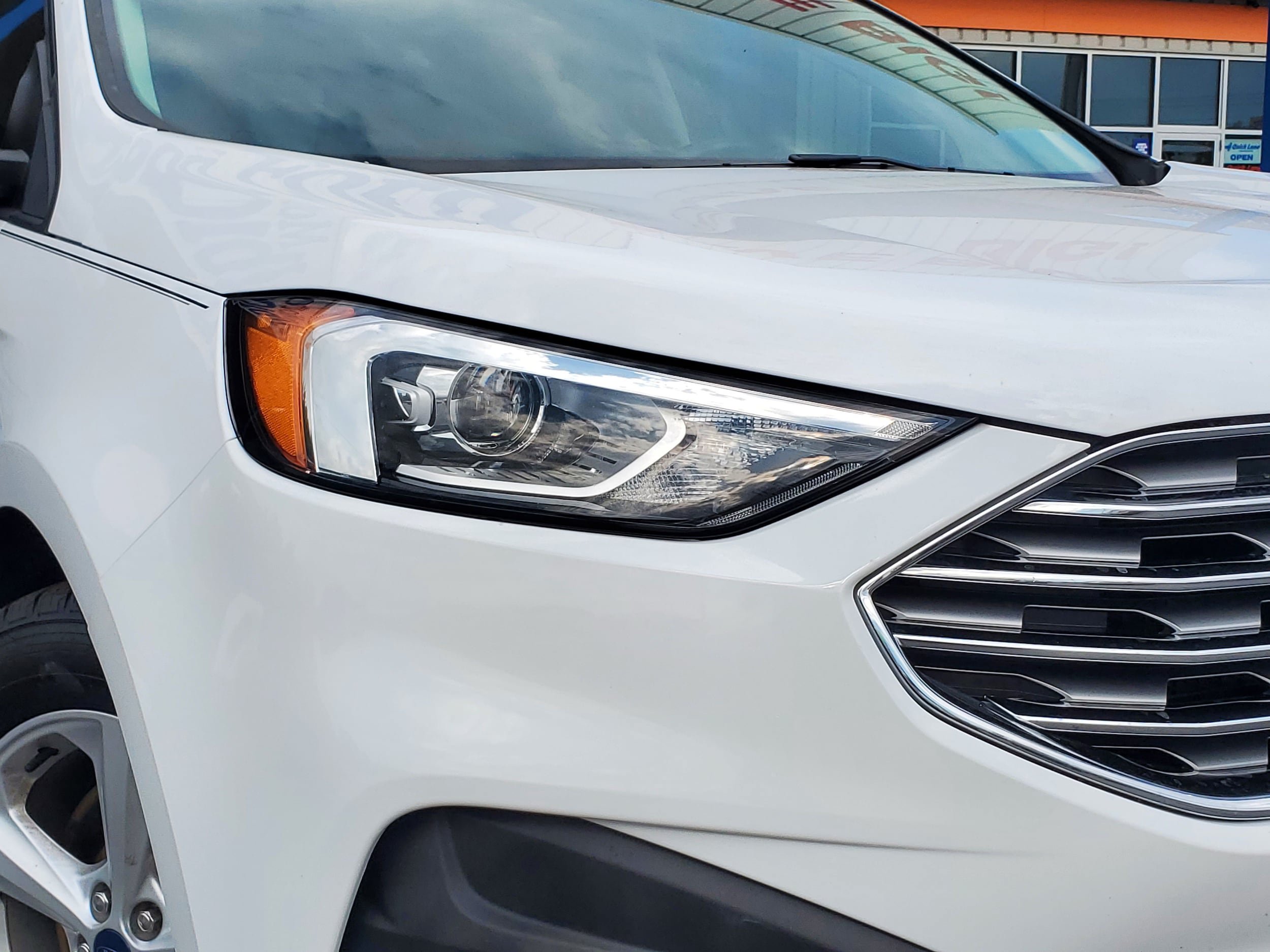 Used 2020 Ford Edge SE AWD/4WD image 6