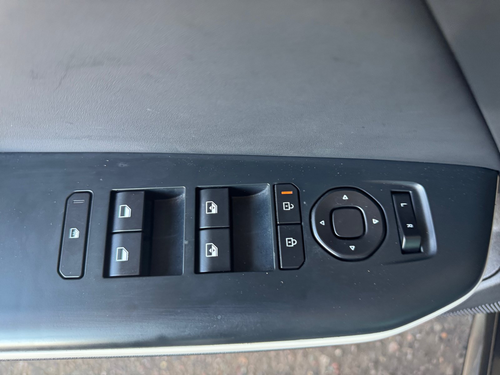 Used 2025 Kia K4 EX w/ GT-Line Premium Package FWD image 12