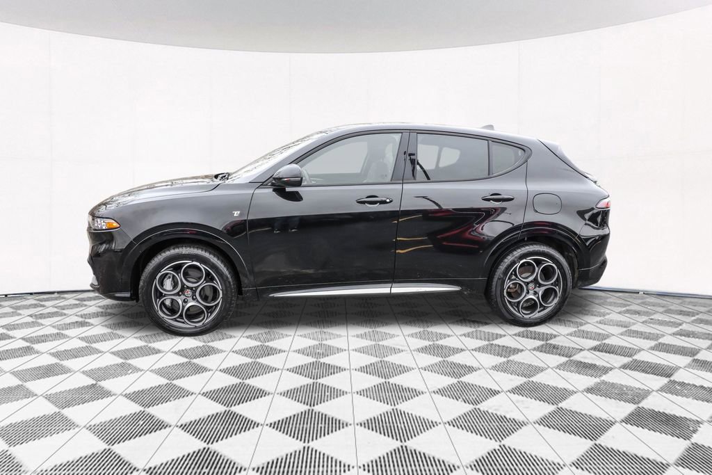 Used 2024 Alfa Romeo Tonale Ti image 6