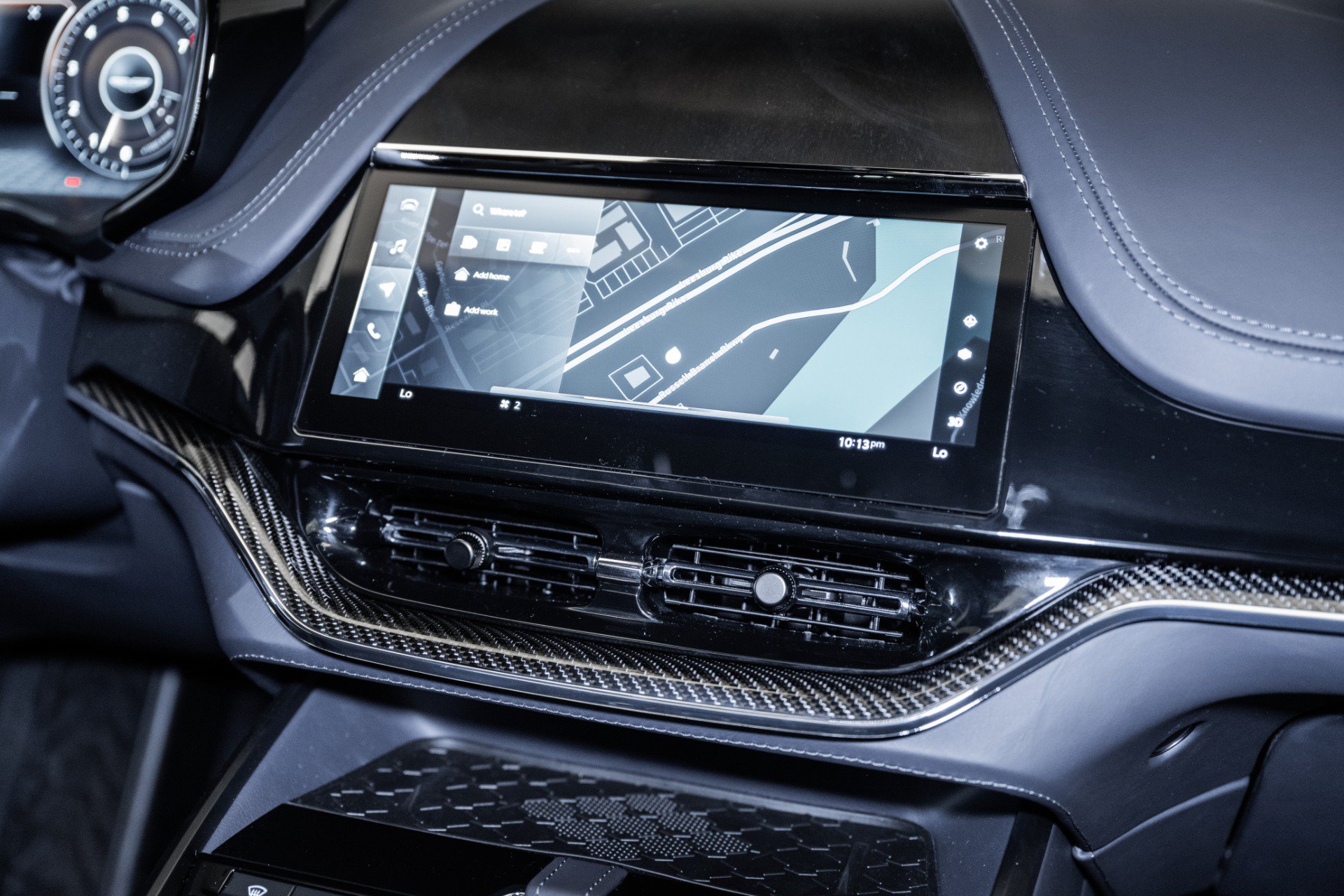 New 2025 Aston Martin DBX 707 AWD/4WD image 29