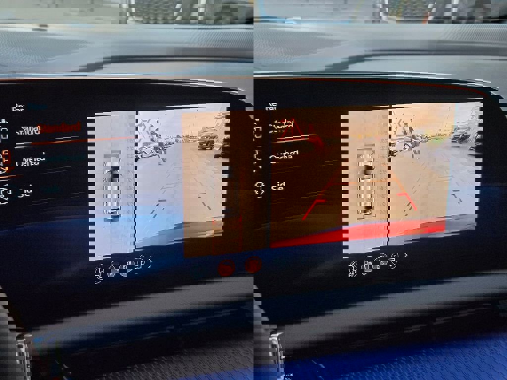 New 2026 Cadillac Optiq Luxury 2 w/ LPO, Floor Liner Package image 20