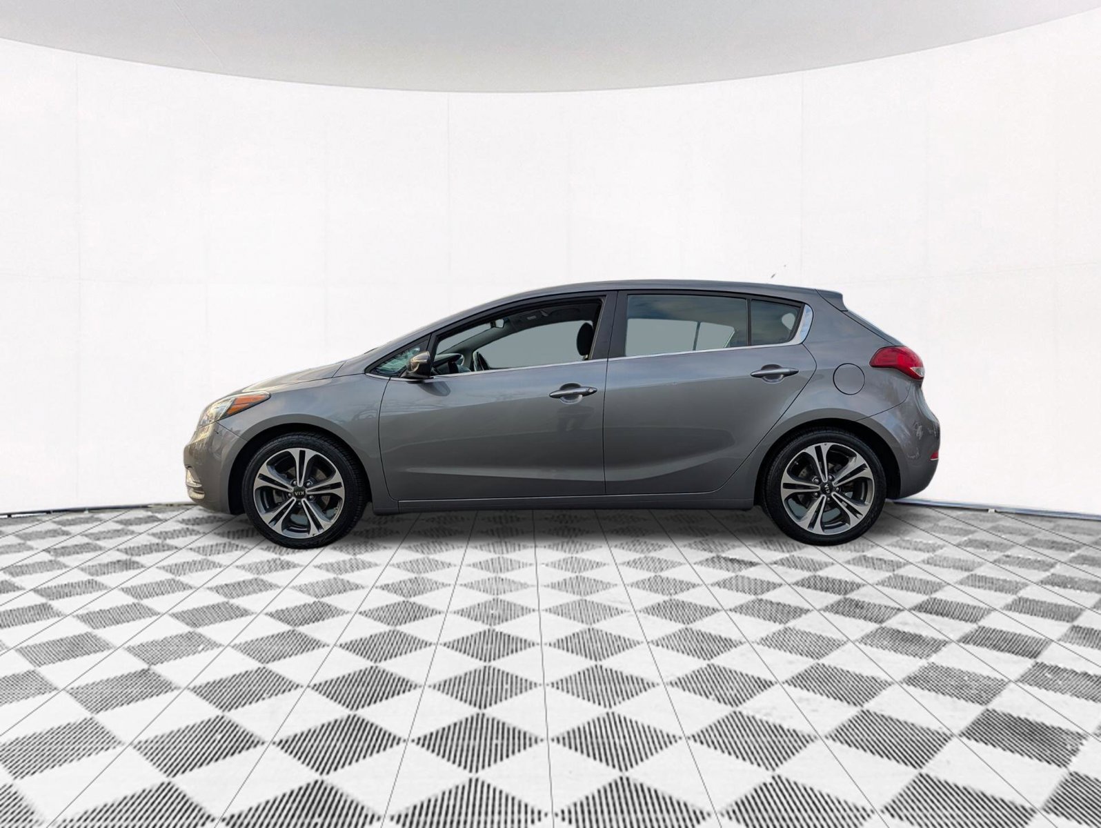 Used 2016 Kia Forte EX FWD image 10