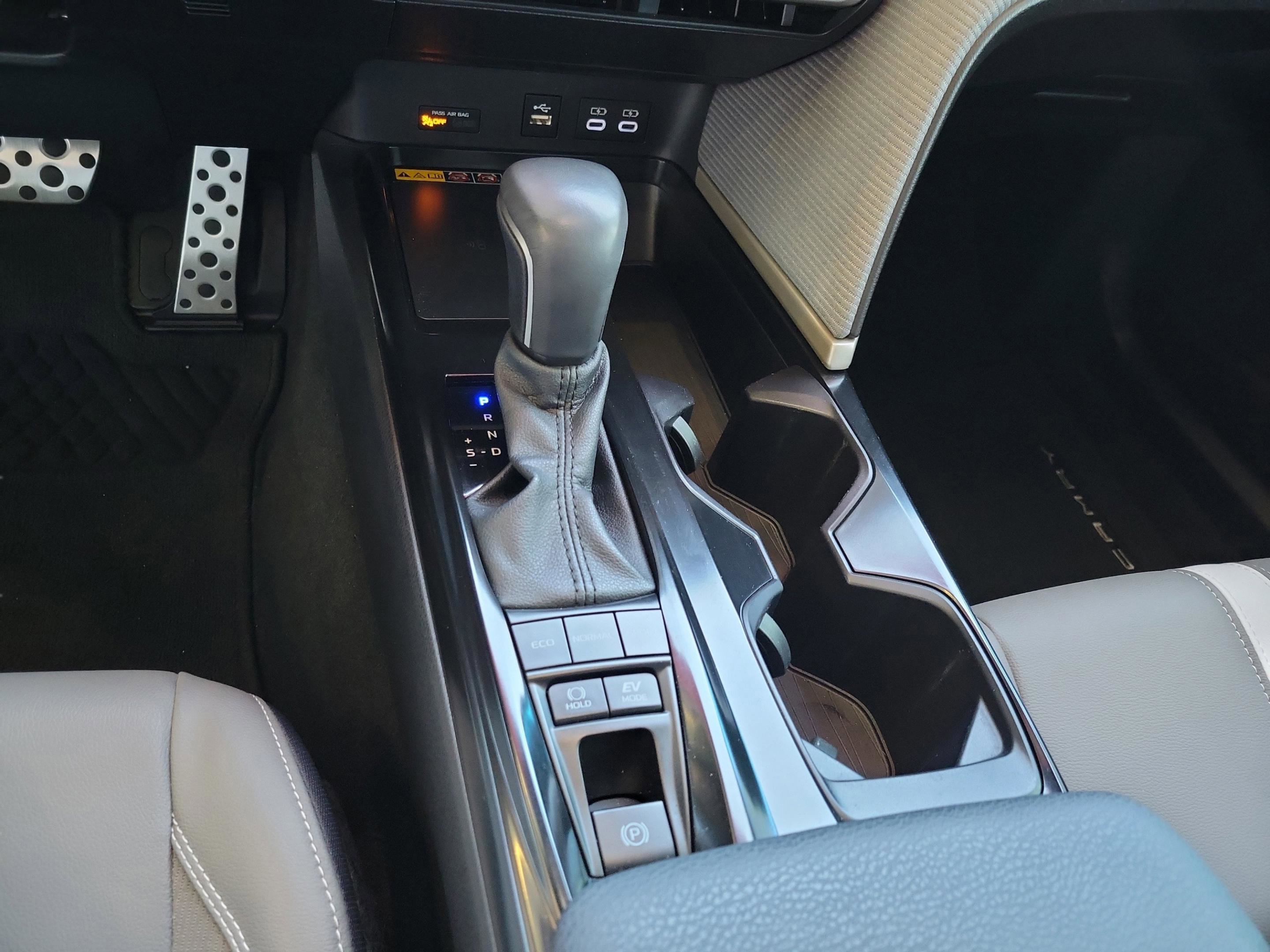 Certified 2025 Toyota Camry SE image 20