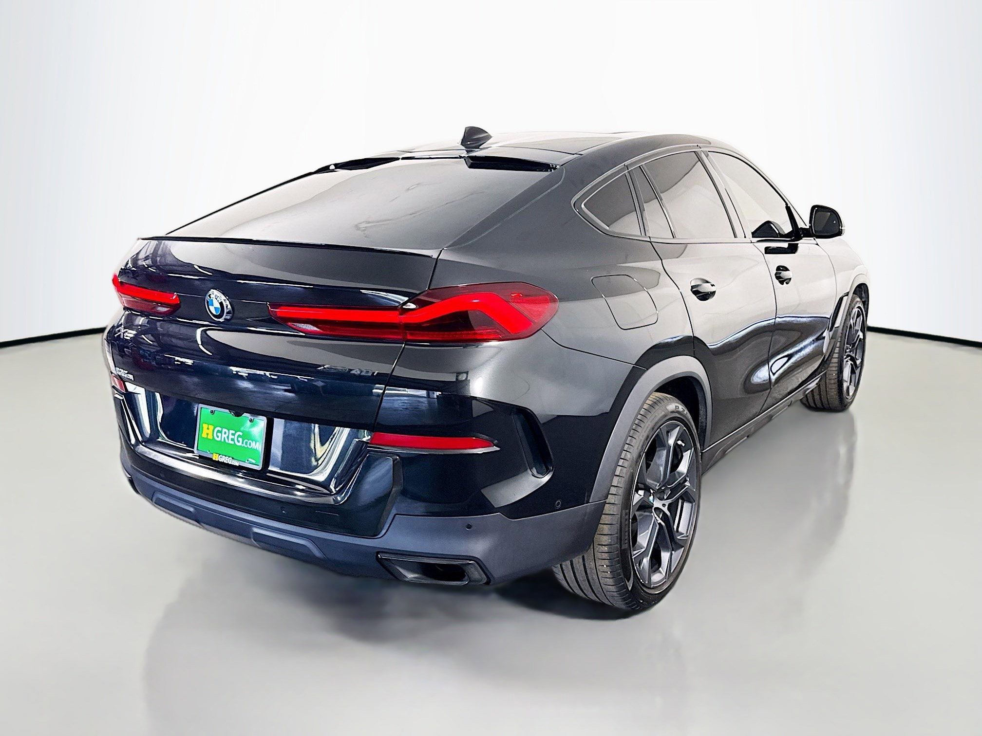 Used 2022 BMW X6 xDrive40i w/ Premium Package image 10