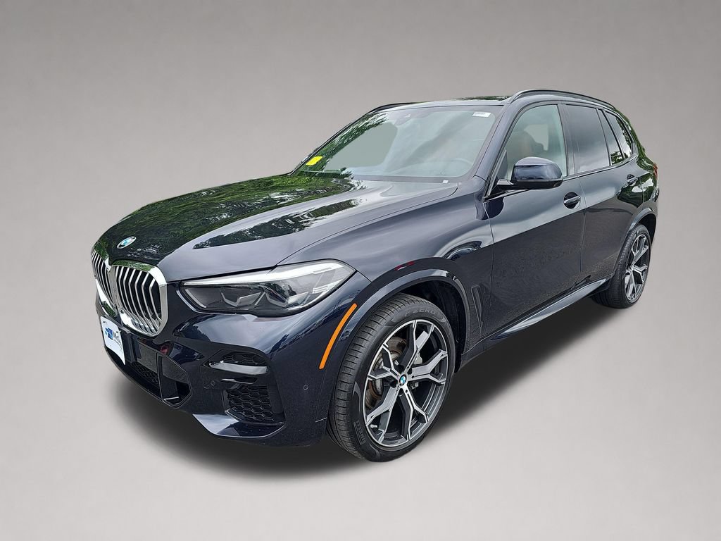 Certified 2022 BMW X5 xDrive40i w/ M Sport Package AWD/4WD image 8