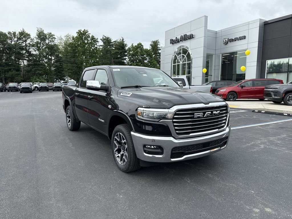 New 2026 RAM 1500 Laramie AWD/4WD image 15