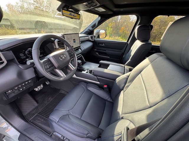 New 2026 Toyota Tundra Platinum w/ TRD Off-Road Package AWD/4WD image 14