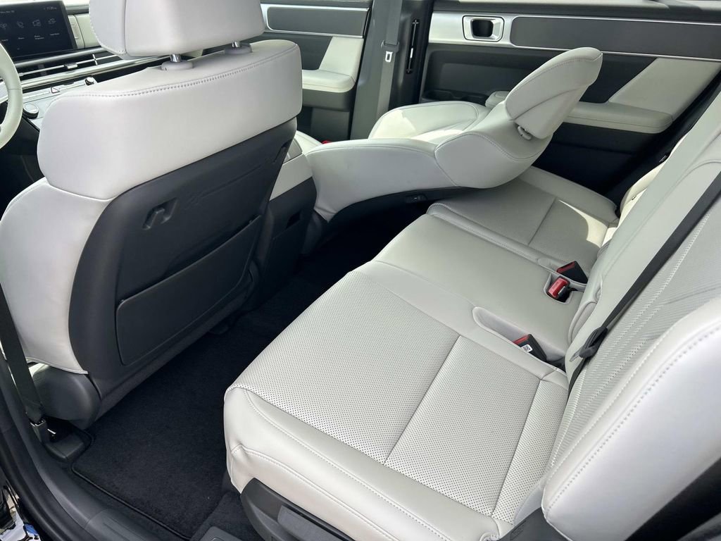 New 2026 Hyundai Santa Fe SEL image 9