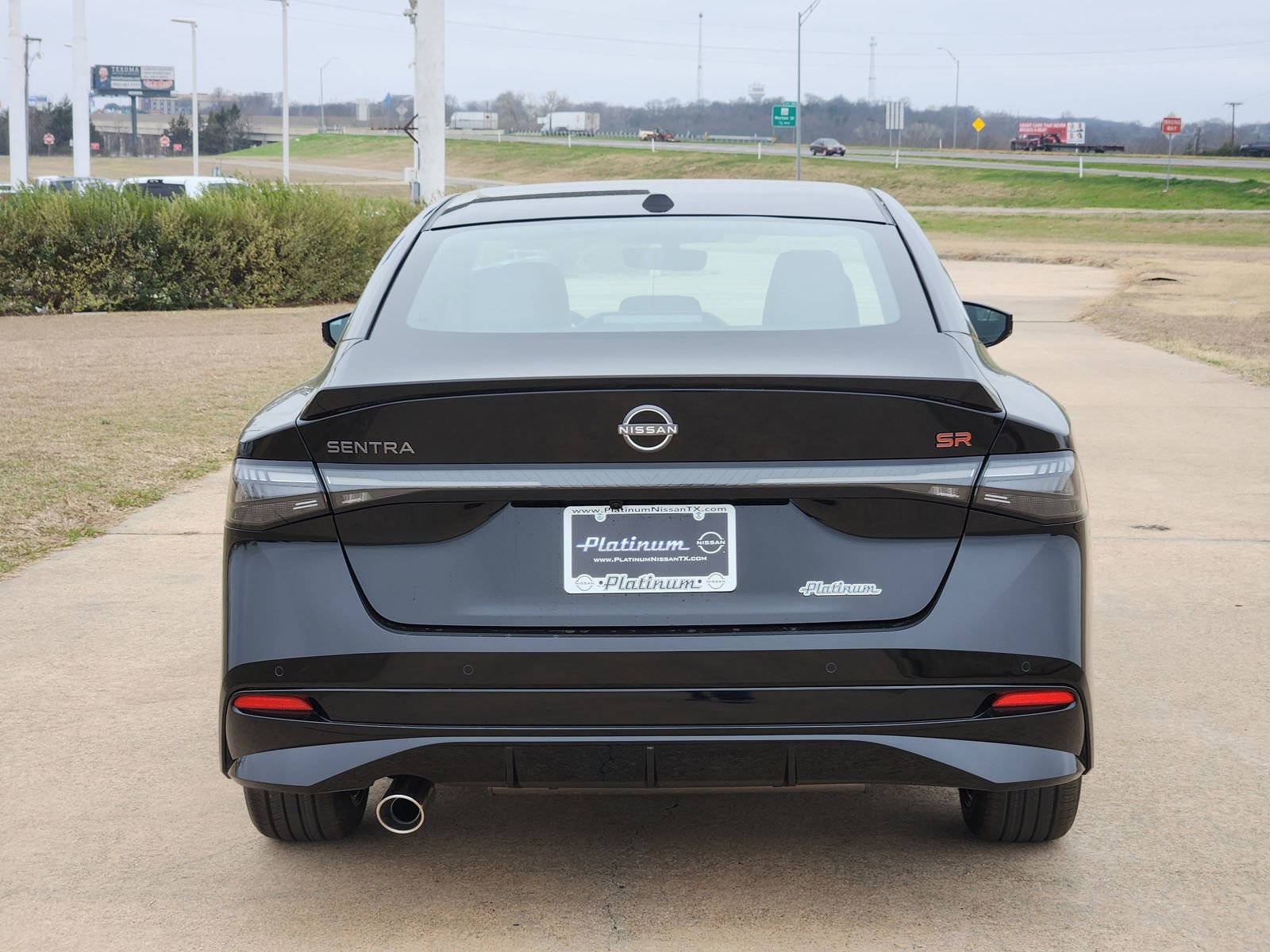 New 2026 Nissan Sentra SR FWD image 8