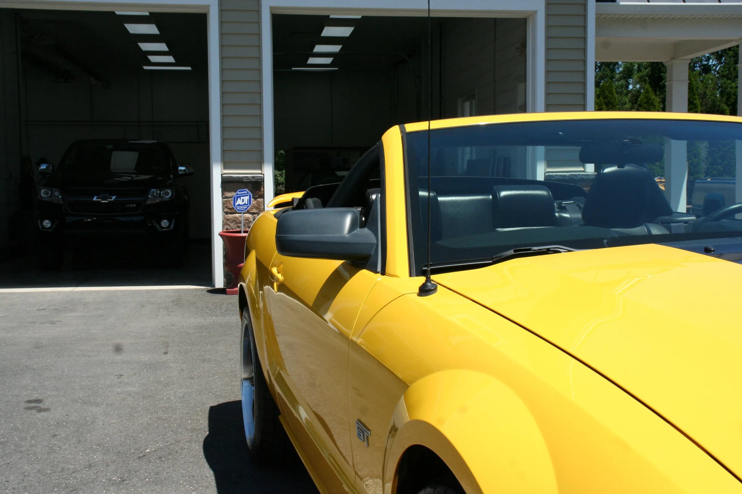 Used 2006 Ford Mustang GT Premium RWD image 29