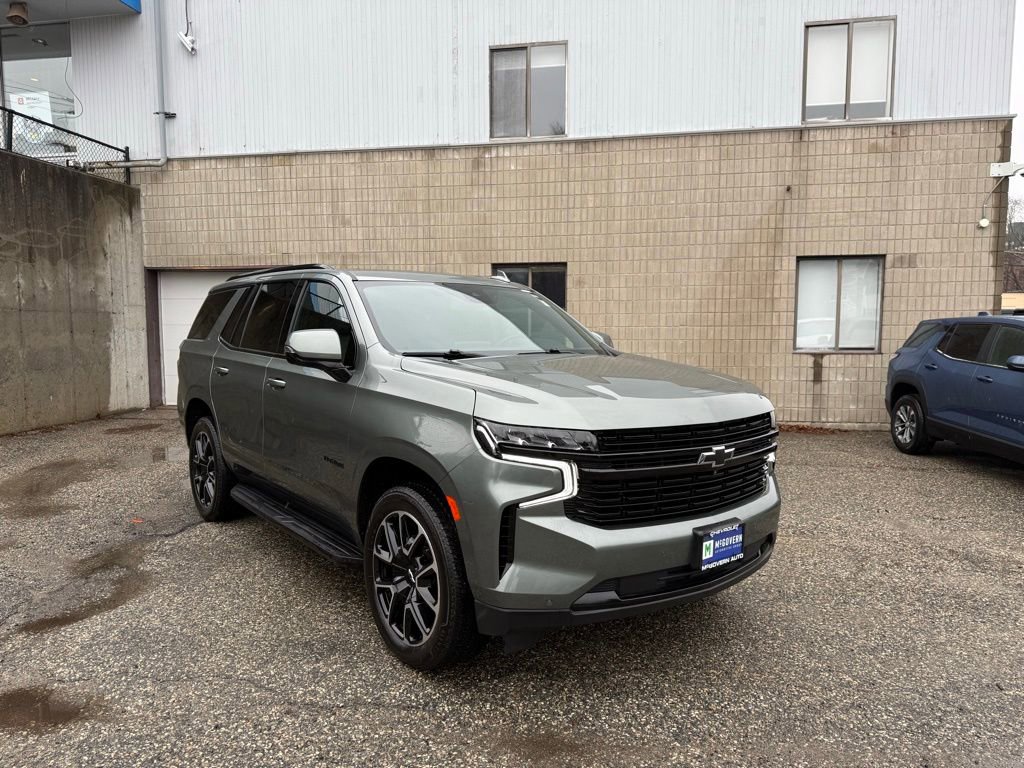 Used 2023 Chevrolet Tahoe RST w/ Luxury Package AWD/4WD image 8