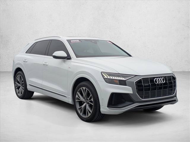 Used 2023 Audi Q8 Premium Plus w/ Premium Plus Package AWD/4WD image 3