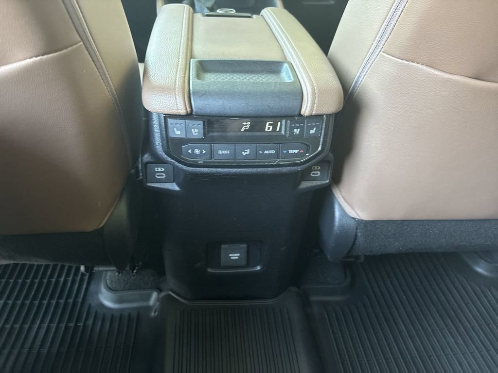 Used 2024 Toyota Grand Highlander AWD image 21