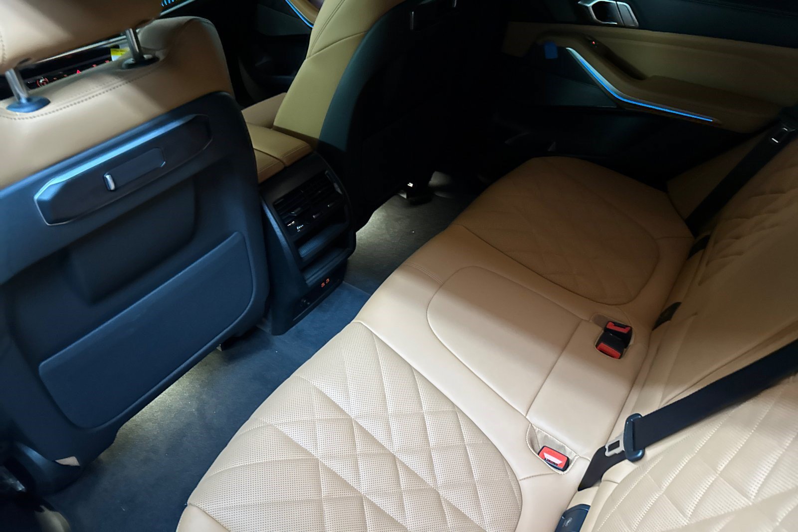 New 2026 BMW X5 xDrive50e AWD/4WD image 22