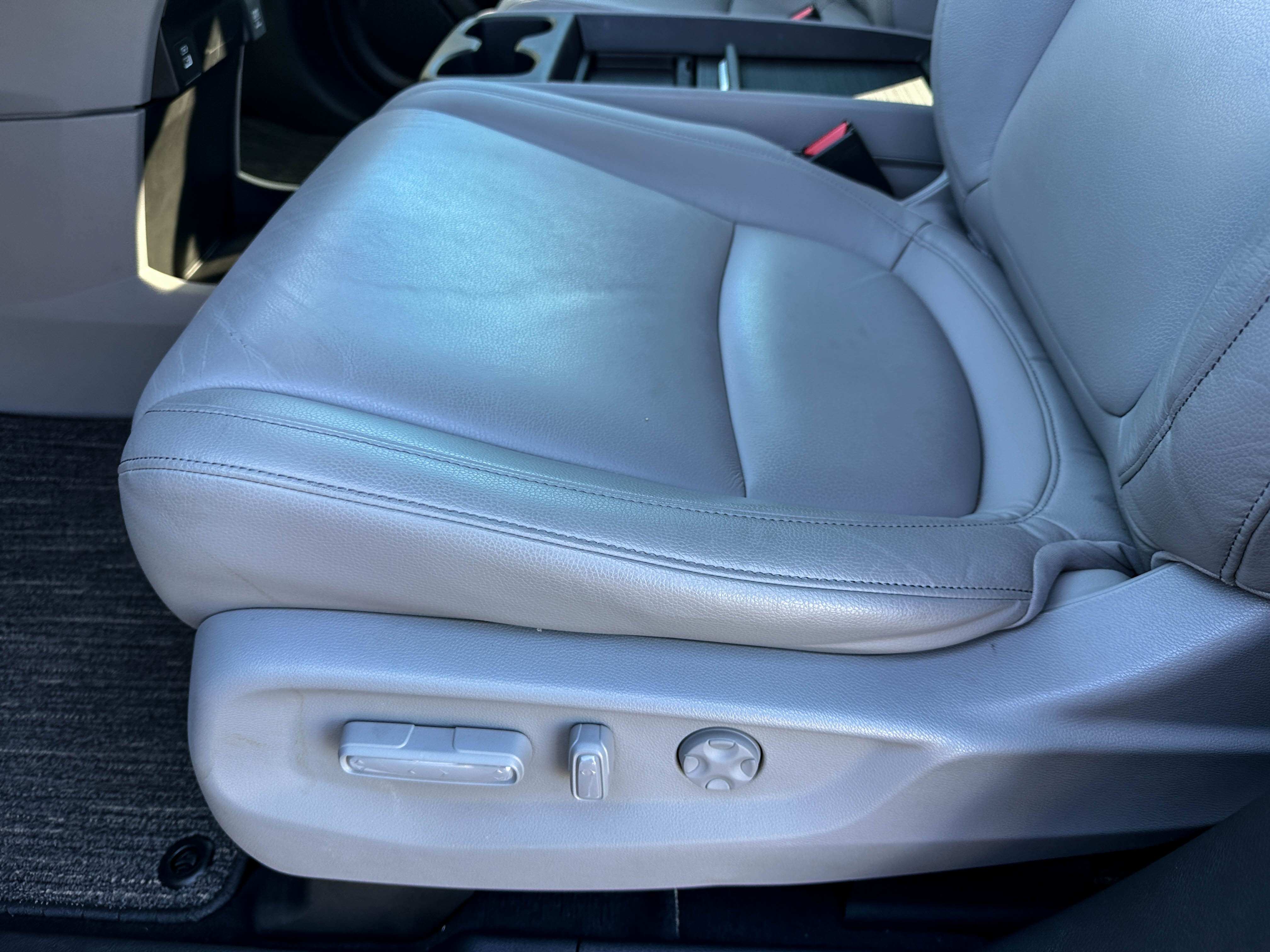 Certified 2024 Honda Odyssey EX-L image 15
