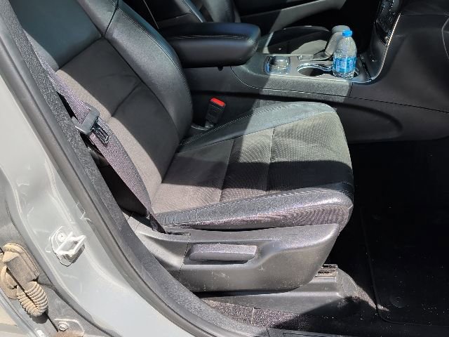 Used 2022 Jeep Grand Cherokee Laredo X image 9