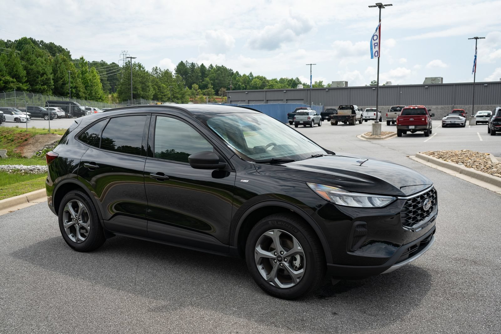 Used 2025 Ford Escape ST-Line AWD/4WD image 12
