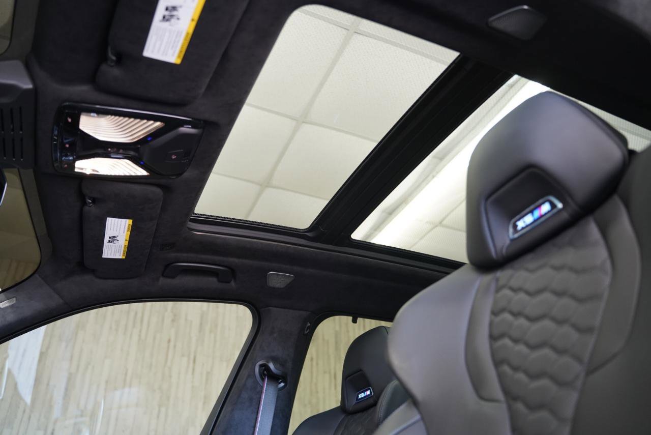 Used 2026 BMW X5 M Competition w/ Executive Package image 33