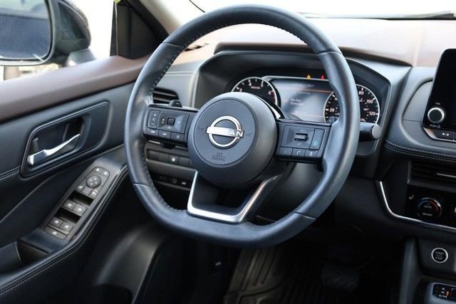 Certified 2023 Nissan Rogue SV w/ SV Premium B Package AWD/4WD image 27