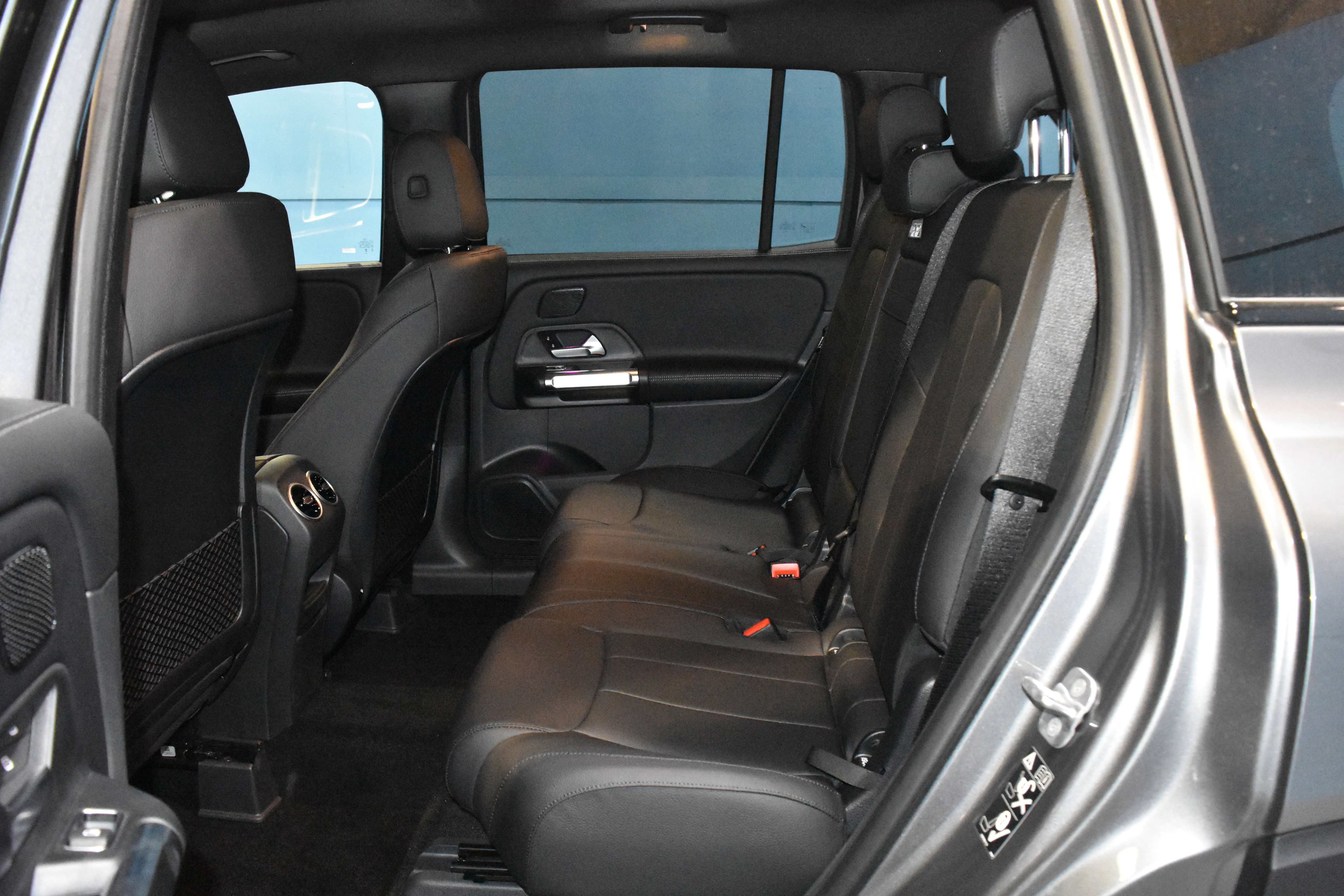 New 2026 Mercedes-Benz GLB 250 4MATIC image 18