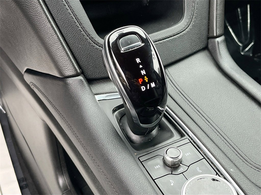 Certified 2024 Cadillac XT6 Luxury w/ LPO, Floor Liner Package image 23