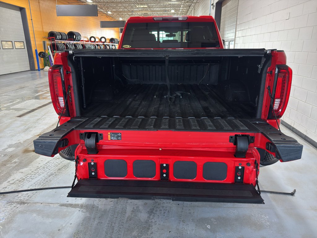 Used 2023 GMC Sierra 3500 SLT w/ SLT Convenience Package image 23