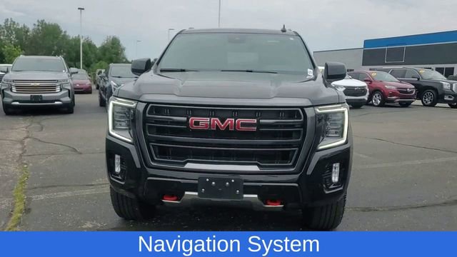 Used 2023 GMC Yukon AT4 image 3