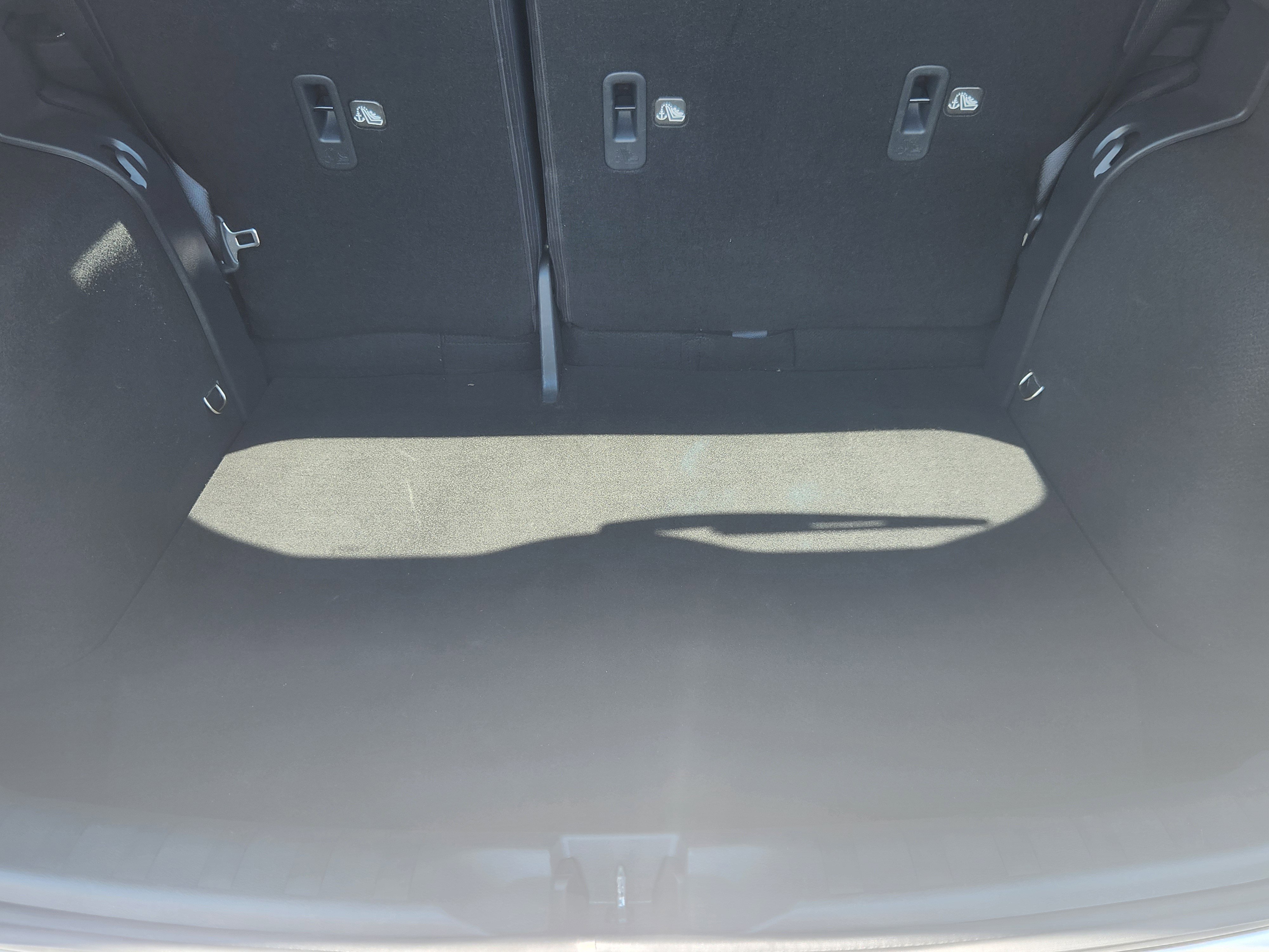 Used 2021 Nissan Kicks S image 12