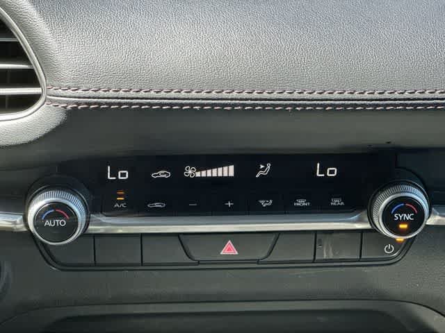 Used 2024 MAZDA MAZDA3 s FWD image 14