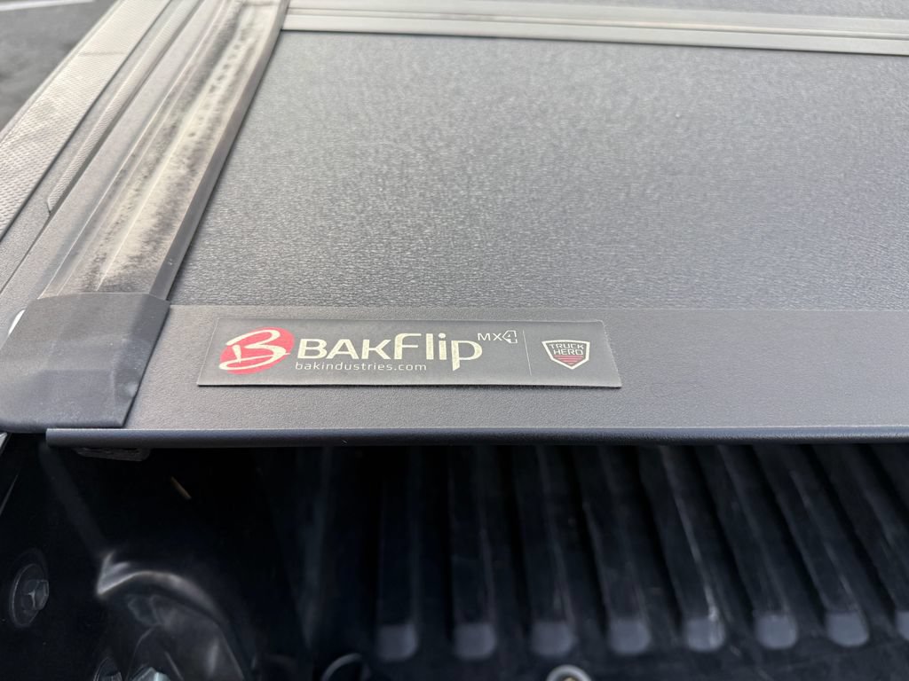 Used 2022 Toyota Tacoma TRD Off-Road w/ TRD Premium Off Road Package AWD/4WD image 7