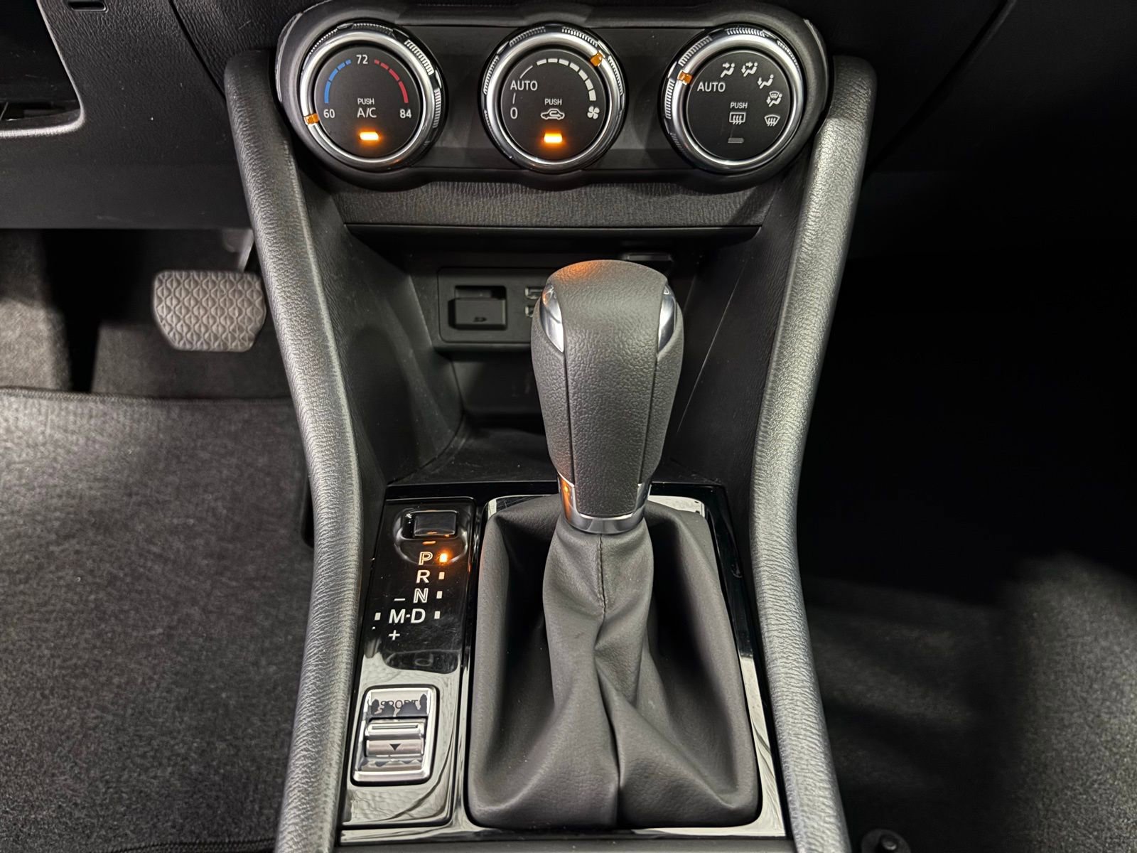 Used 2020 MAZDA CX-3 Sport image 26