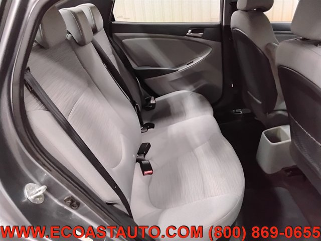 Used 2015 Hyundai Accent GLS FWD image 15