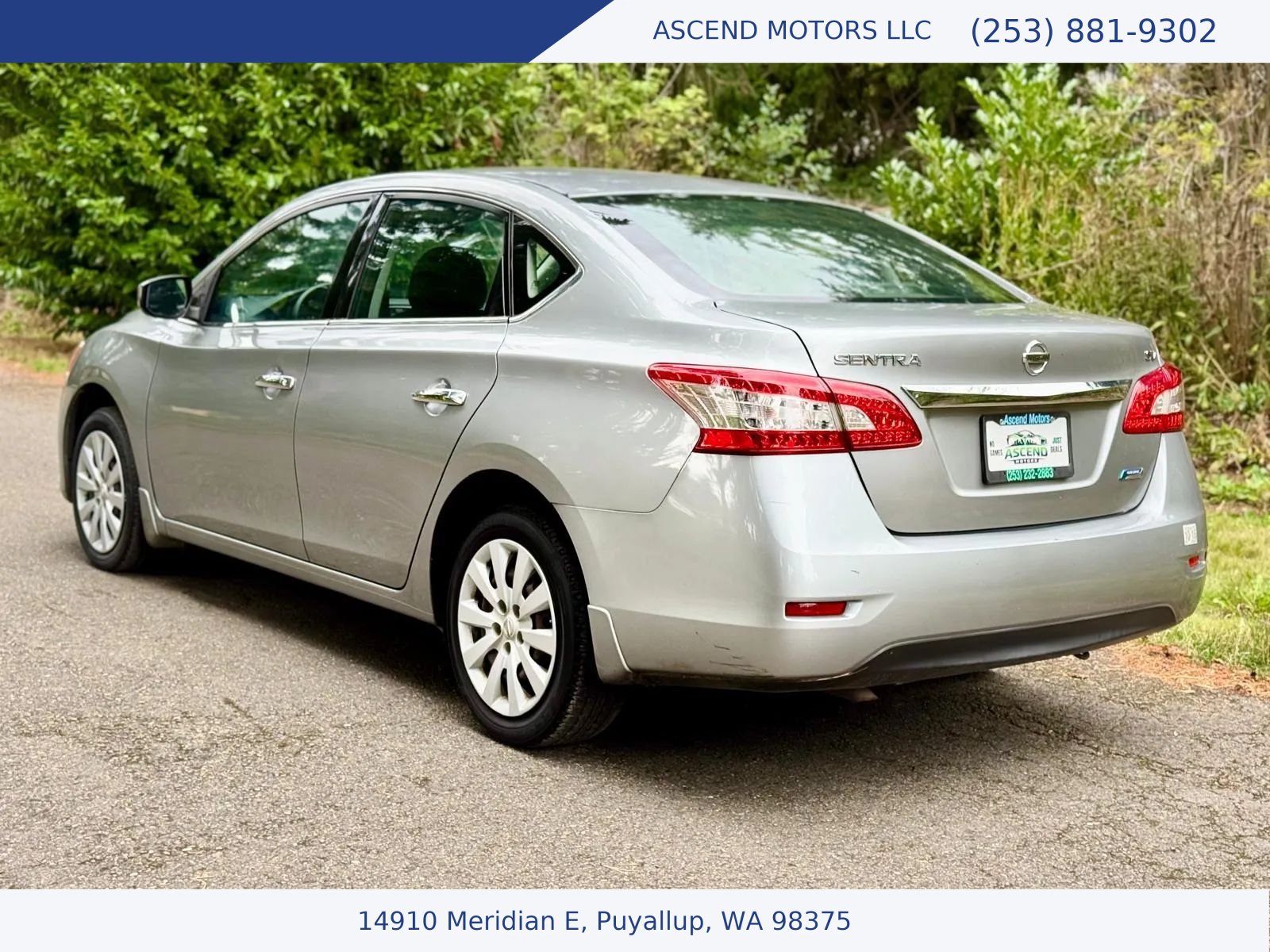 Used 2014 Nissan Sentra SV FWD image 3