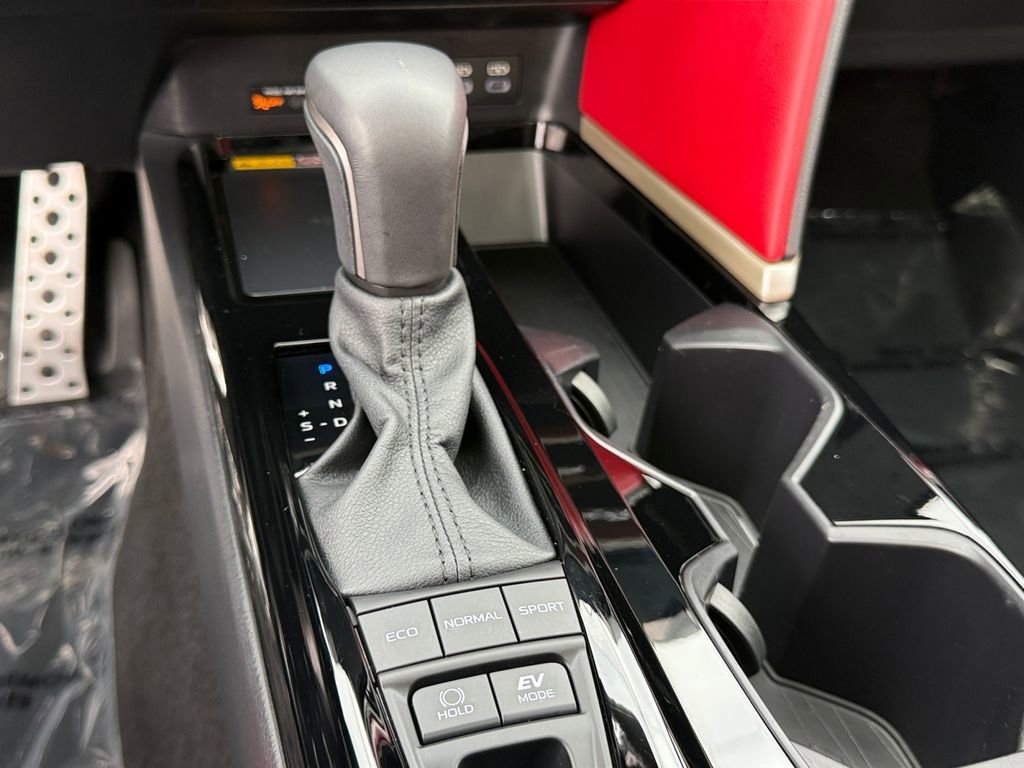Used 2025 Toyota Camry XSE image 18