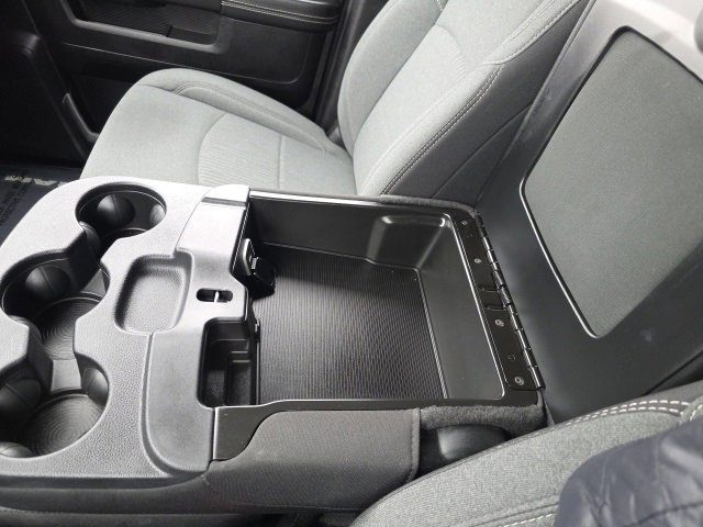 Used 2024 RAM 2500 Big Horn w/ Night Edition image 32