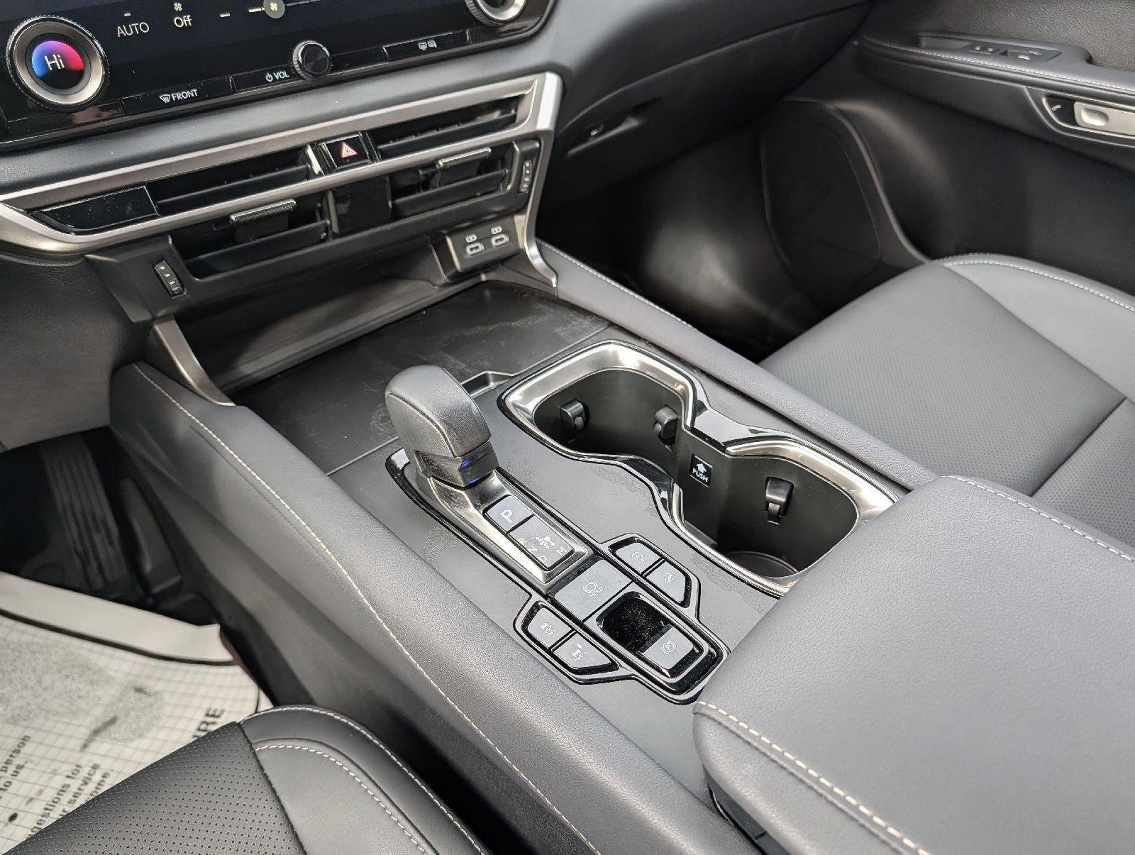 Used 2025 Lexus RX 350 Premium w/ Accessory Package image 18