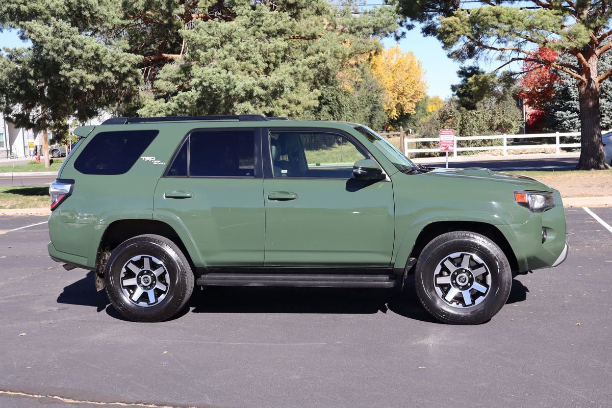 Used 2022 Toyota 4Runner TRD Off-Road Premium image 3