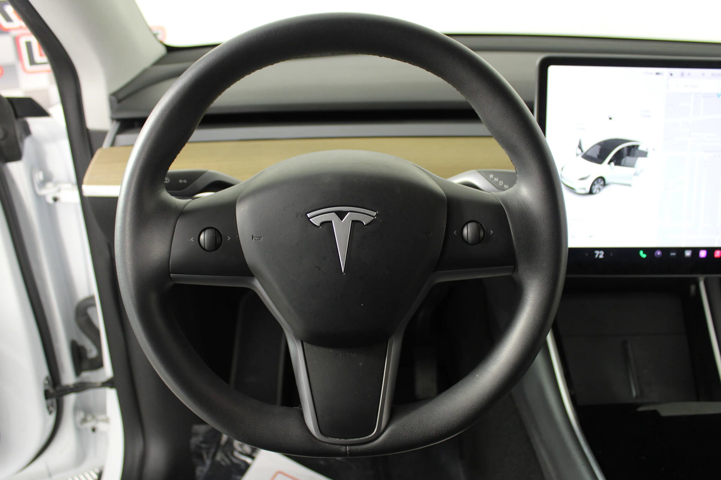Used 2020 Tesla Model Y Long Range image 13