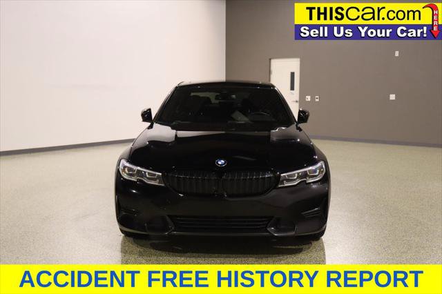 Used 2021 BMW 330i Sedan w/ Convenience Package RWD image 3