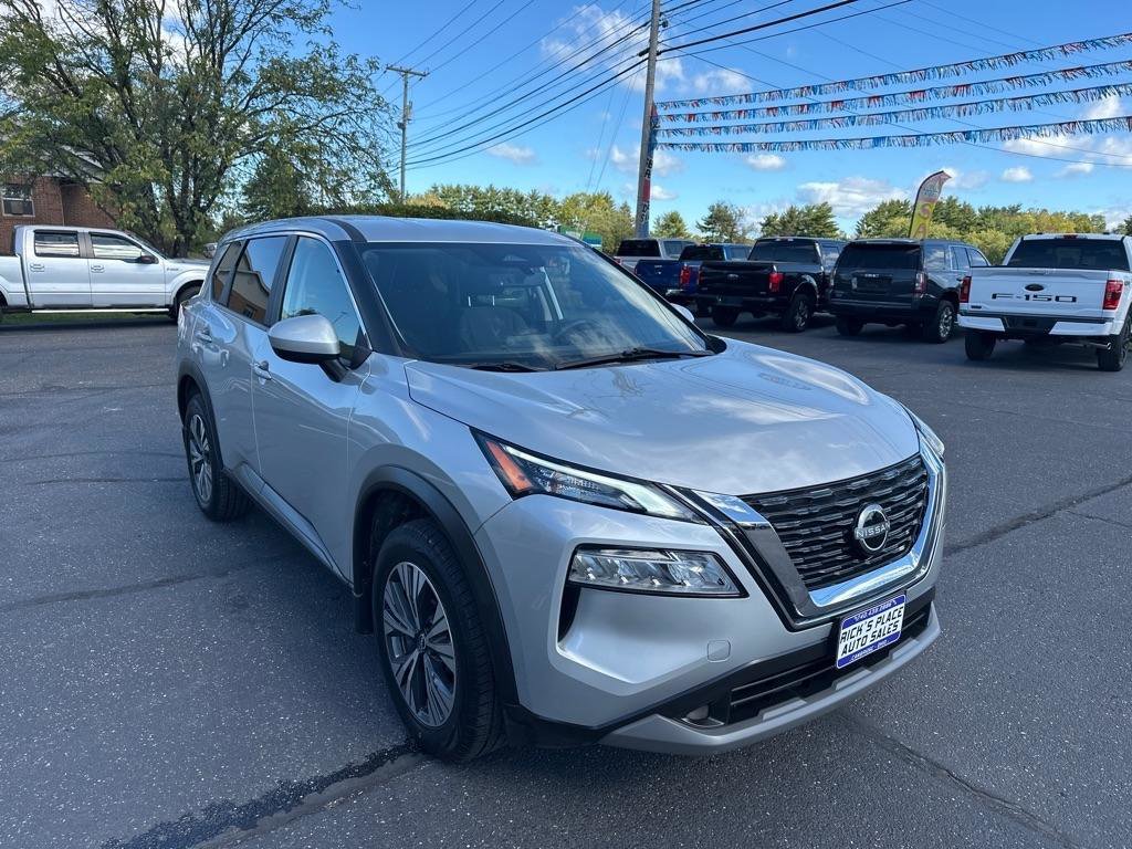 Used 2023 Nissan Rogue SV AWD/4WD image 7