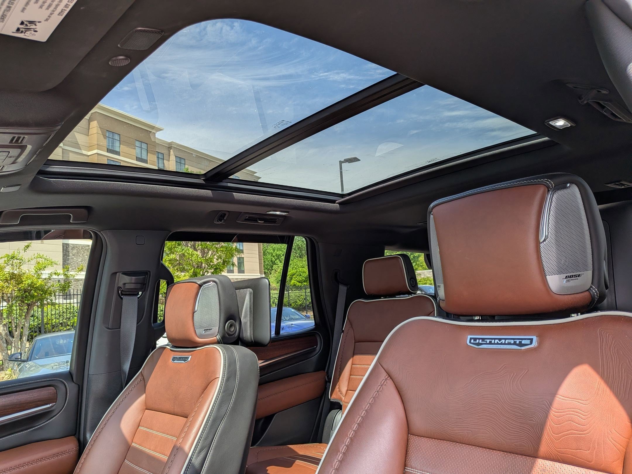 Used 2024 GMC Yukon Denali Ultimate image 18