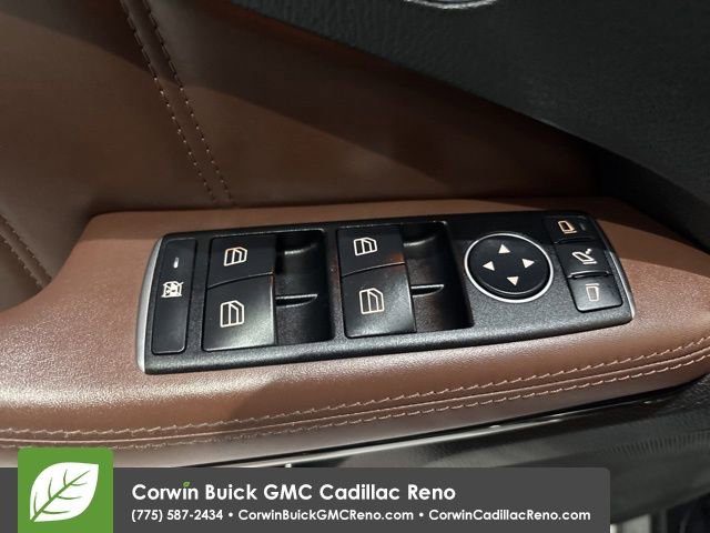 Used 2016 Mercedes-Benz E 400 4MATIC Sedan image 11