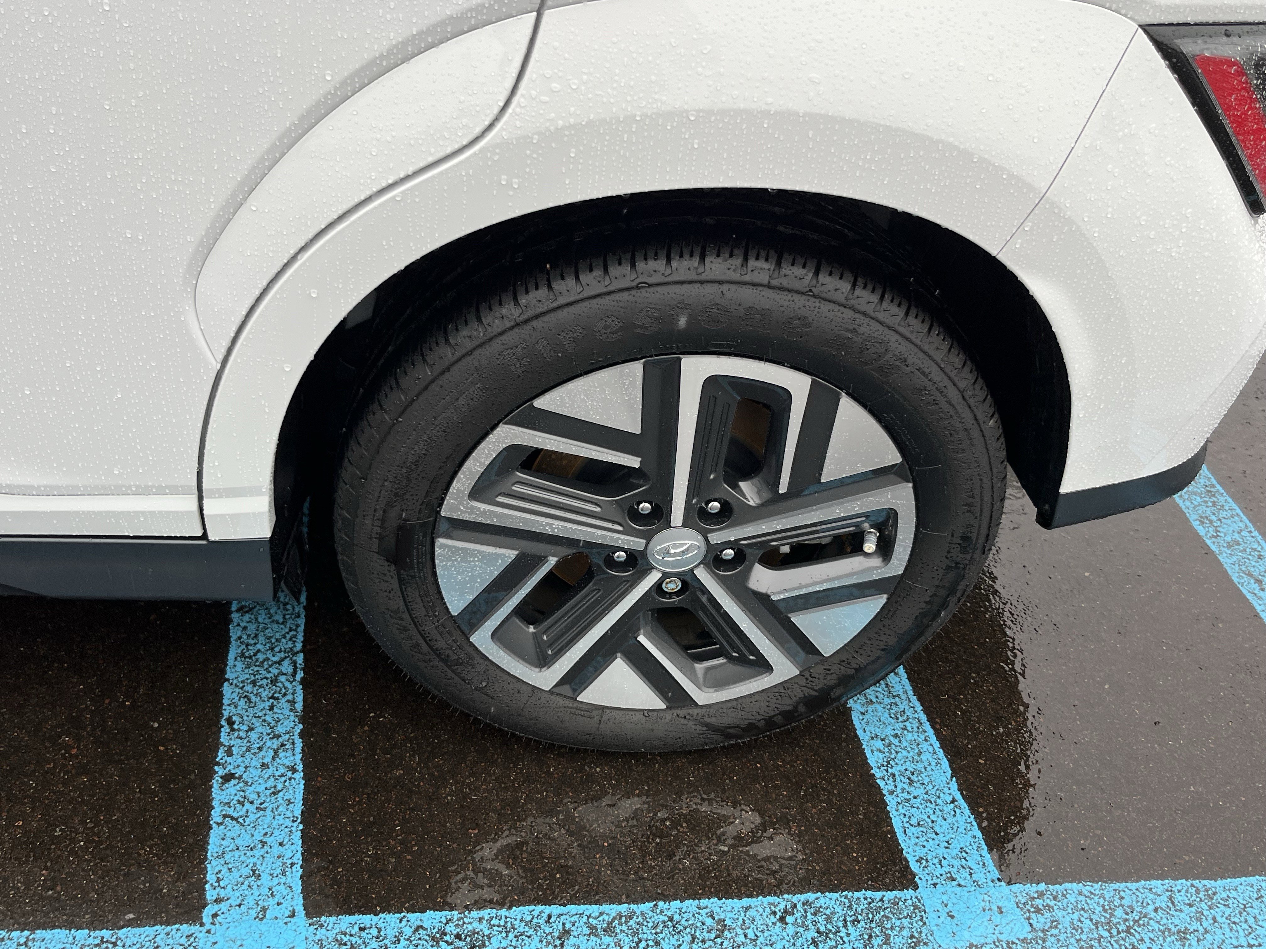 Certified 2023 Hyundai Kona SE image 25