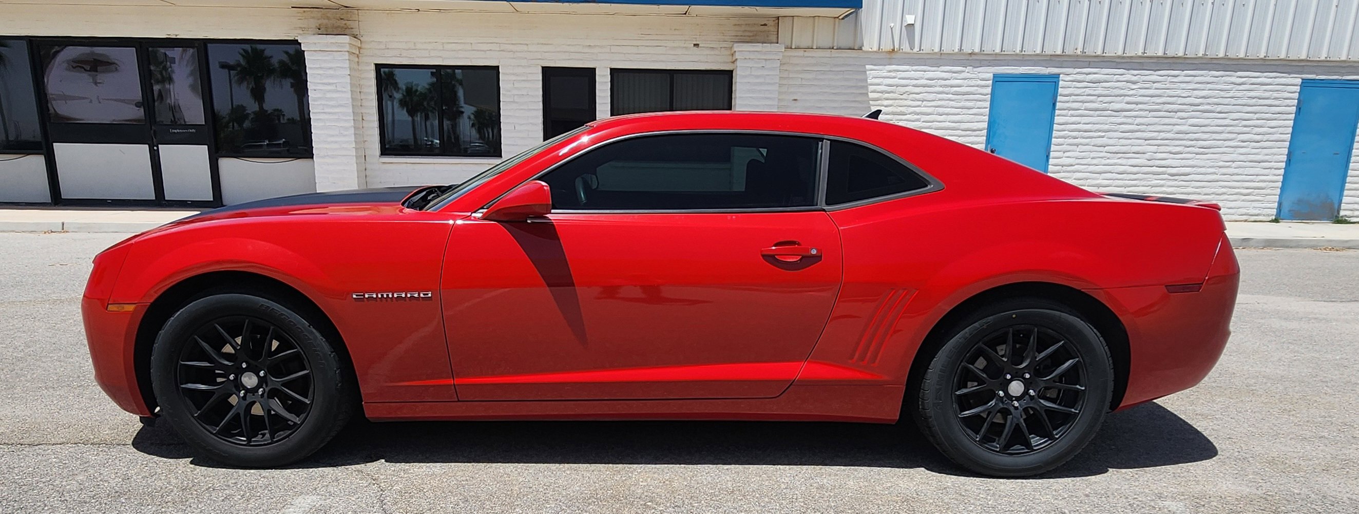 Used 2013 Chevrolet Camaro LS RWD image 8