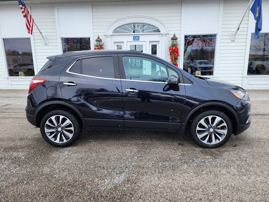 Used 2021 Buick Encore Preferred image 4