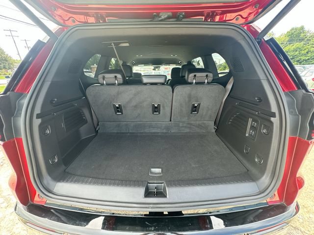 Used 2025 GMC Acadia Denali w/ LPO, Floor Liner Package FWD image 29