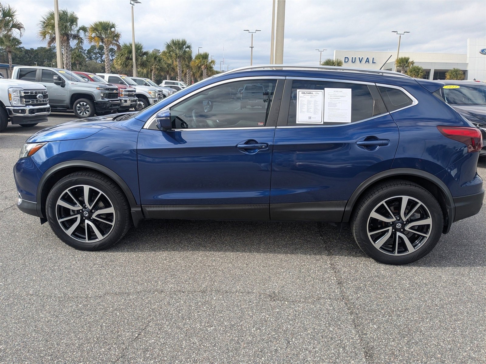 Used 2019 Nissan Rogue Sport SL w/ Premium Package image 7