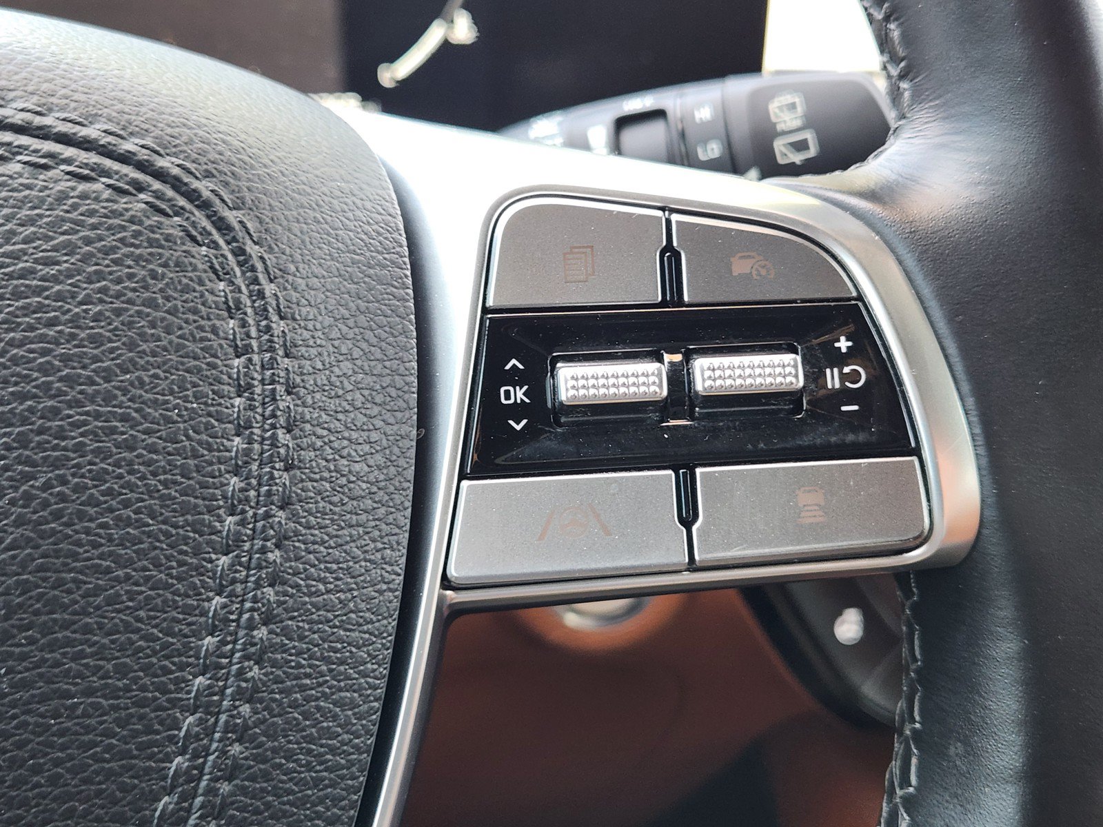 Used 2024 Kia Telluride SX X-Line AWD/4WD image 25