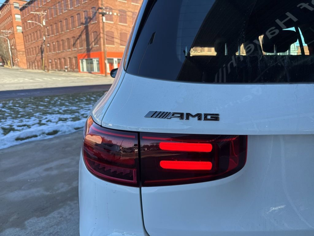 New 2026 Mercedes-Benz GLB 35 AMG 4MATIC image 8