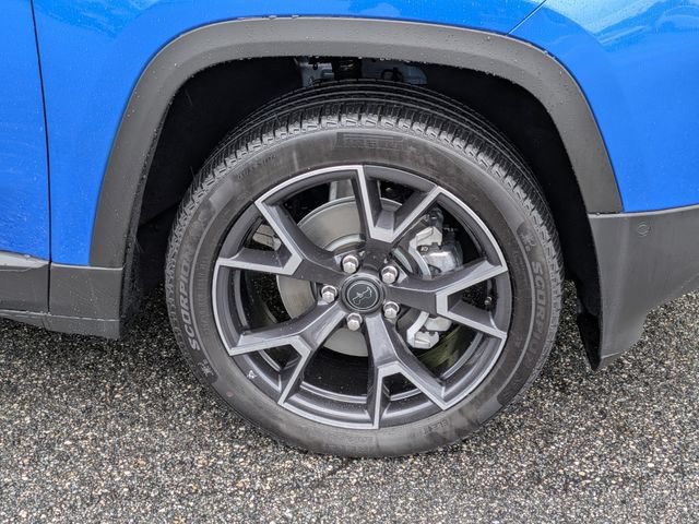 New 2026 Jeep Cherokee Overland w/ Advanced Pro Tech Group AWD/4WD image 11